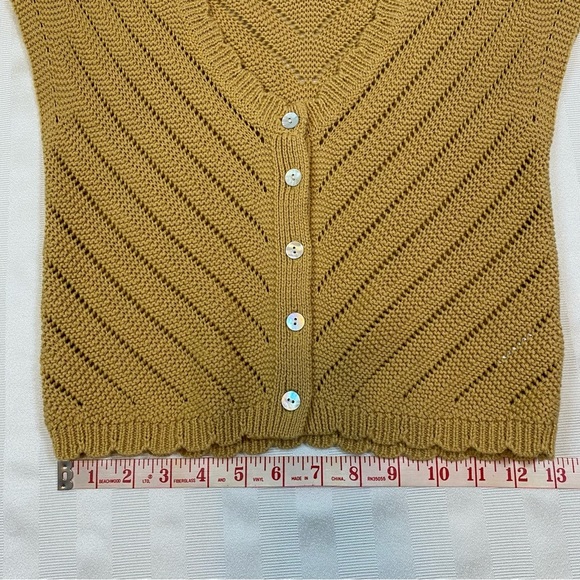 Industry Republic Clothing XS Women's Mustard Color Soft Sweater Vest V-Neck - Picture 4 of 11